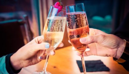 Новый закон заставил Moet Hennessy остановить поставки шампанского в Россию