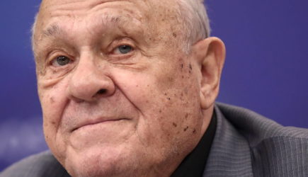 Владимир Меньшов отказывался от госпитализации после ухудшения самочувствия