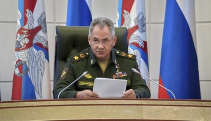 Слова Шойгу о &laquo;самой страшной угрозе&raquo; расшифровал политолог: &laquo;Вот, например, взять Украину&raquo;