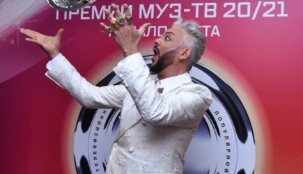 Киркоров устроил погром в ресторане за границей