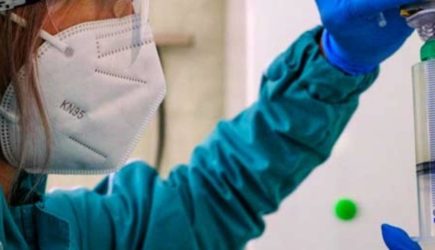 Врач рассказала о постковидном синдроме у трети переболевших COVID-19