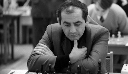Смертельный укол: трагедия шахматного гения XX века