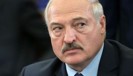 Лукашенко пригрозил лишить Украину электричества