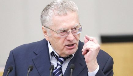 8 раз привитый лидер ЛДПР Жириновский две недели скрывал заражение коронавирусом