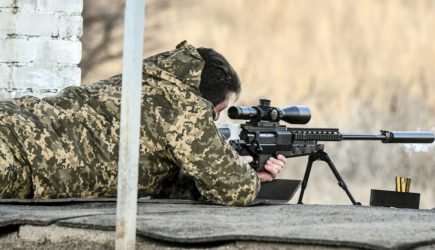 Украинский снайпер убил ополченца в Донбассе