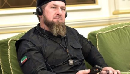 &laquo;Ответ будет моментальным и разрушительным!&raquo;: Кадыров &laquo;перевёл&raquo; Западу слова Путина