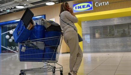 Российские власти увидели желание IKEA вернуться в Россию