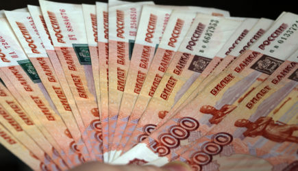 Петербуржцам рассказали, как получить 500 тысяч рублей всего за один месяц: подробности