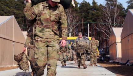 &laquo;Работайте, ребята&raquo;: Виктор Баранец о капкане США для Украины