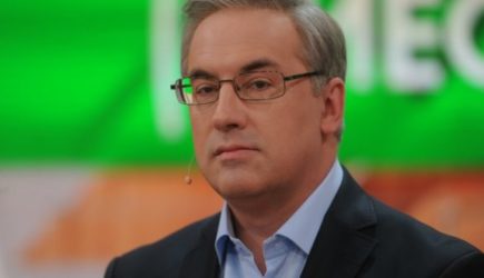 На требования в адрес России Андрей Норкин ответил анекдотом: &laquo;Ну и выдержка!&raquo;