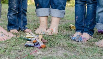 С 11 мая семьям с детьми начнут перечислять по 16 тыс. рублей