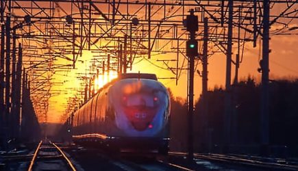 Держи &laquo;Сапсан&raquo; шире: российские поезда встанут из-за санкций