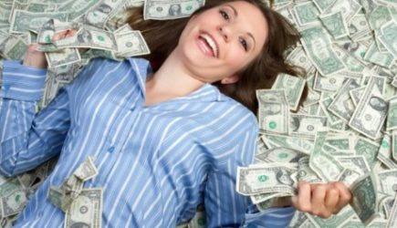 Павел Глоба назвал два знака Зодиака, которые разбогатеют в конце июня