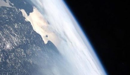 С Землей в июне сблизится планета-гигант