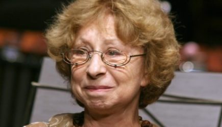 &laquo;Посредственная актриса-эпизодница&raquo;: журналист Михаил Шахназаров публично унизил Лию Ахуджакову