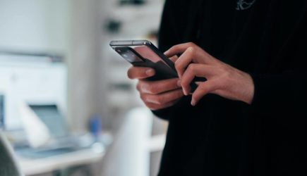 Смартфоны Samsung перестали активироваться в России