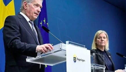 Финляндия отказалась вступать в НАТО без Швеции