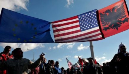 МВД Сербии сочло сражение с Россией лучшим способом вступить в ЕС