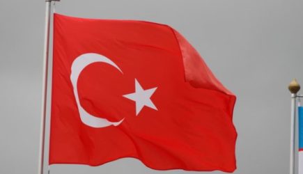 &laquo;Четкая позиция&raquo;: еще одна страна отказалась от санкций против РФ