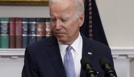 Трижды ложь: Заявление Байдена о &laquo;путинском росте цен&raquo; разоблачил The Wall Street Journal