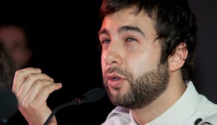 «Испуганного патриота» Урганта снова подвели высказывания