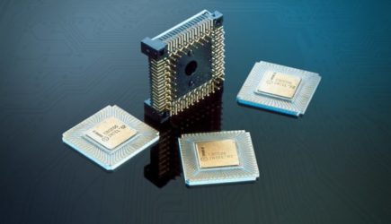 Торговый конфликт США и Китая вернет в Россию чипы