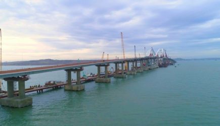 На Украине сообщили о совместном с Британией плане по уничтожению Крымского моста