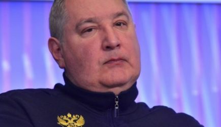 Осколок успешно удалён: Помощник Рогозина рассказал о состоянии экс-главы Роскосмоса