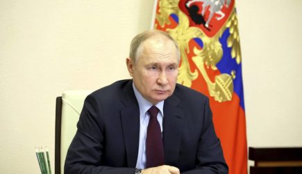 Путин освободил от должности помощника секретаря Совбеза