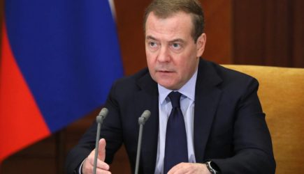 Медведев высказался о визите Байдена в Киев