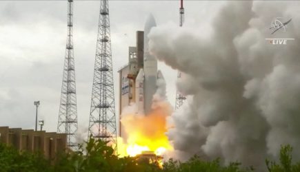 Европейскую ракету Ariane 5 запустили в последний раз