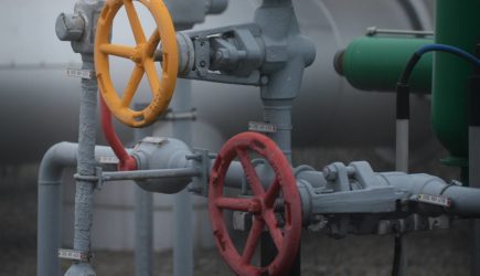 Российские силовики обезвредили бомбу на газопроводе за минуты до взрыва