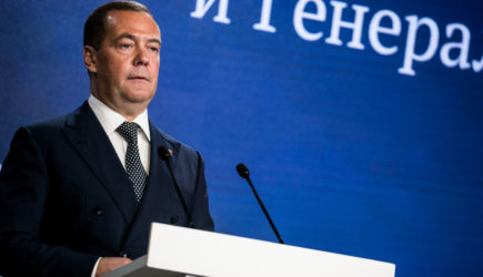 Медведев вынес приговор совету НАТО-Украина