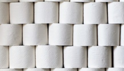Туалетная бумага вызывает онкологию: чем ее заменить