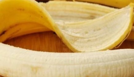 Не выбрасывайте банановую кожуру: ей найдено неожиданное применение