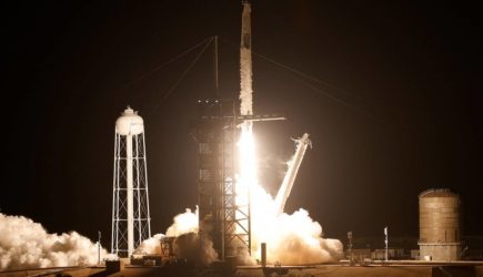 SpaceX выведет на орбиту европейские спутники