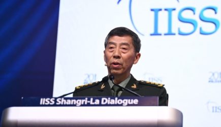 Министр обороны Китая Ли Шанфу освобождён от должности