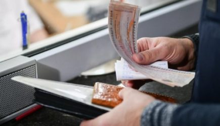 В Узбекистане некоторым пенсионерам начнут выделять бесплатные жд билеты