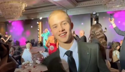 Словивший звезду актер «Слова Пацана» унизил поклонников