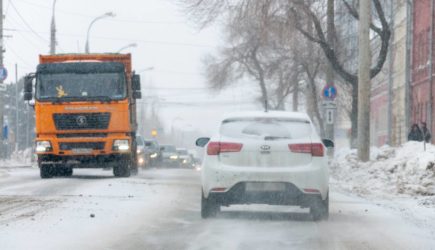 Жители Санкт-Петербурга сообщили о громких хлопках