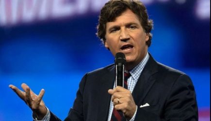 «Очень образованные и воспитанные»: Такер Карлсон поделился впечатлениями о россиянах