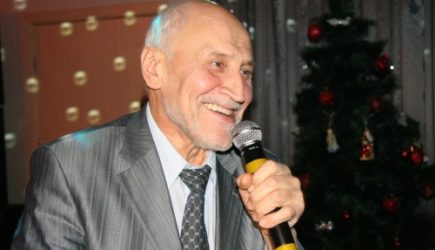 Раскрыты самые маленькие и самые большие пенсии звезд: Как живут на «минималке» Сябитова и Ханга, и сколько получает Шукшина