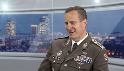 &laquo;Мы&nbsp;поступим наоборот&raquo;&nbsp;&mdash; глава генштаба Чехии заочно дерзит Путину