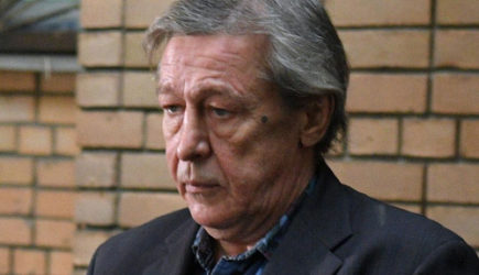 Семья погибшего в ДТП с Ефремовым оценила его попытку освободиться: &laquo;Столько бились&raquo;