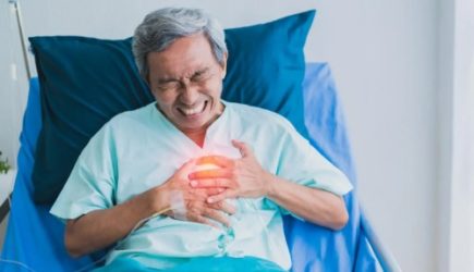 Врачи рассказали, как распознать проблемы с сердцем