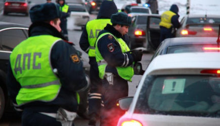 С 16 марта на выезде из города будут отбирать автомобили: водителей ждет неожиданный сюрприз