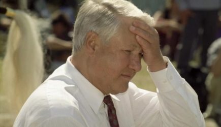 «Начинают визжать тормоза»: как Ельцин чуть не умер нелепой смертью