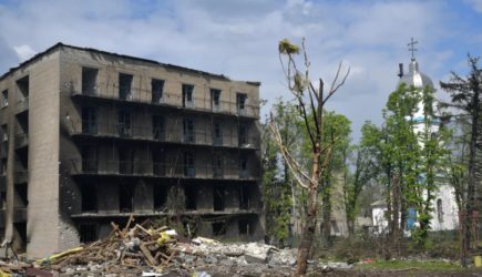 Попавшие под обстрел в ЛНР сотрудники ВГТРК находятся в стабильном состоянии