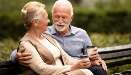 Назван напиток, снижающий риск развития онкологии и Альцгеймера у пожилых