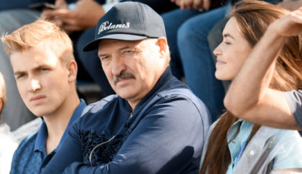 Бурная личная жизнь Александра Лукашенко: женат уже 47 лет, но постоянно меняет фавориток